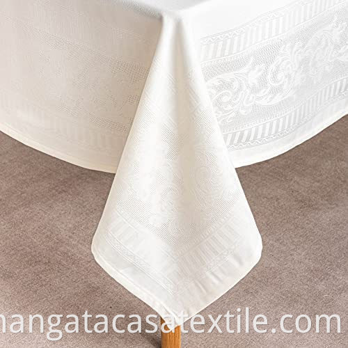 white flower tablecloth3